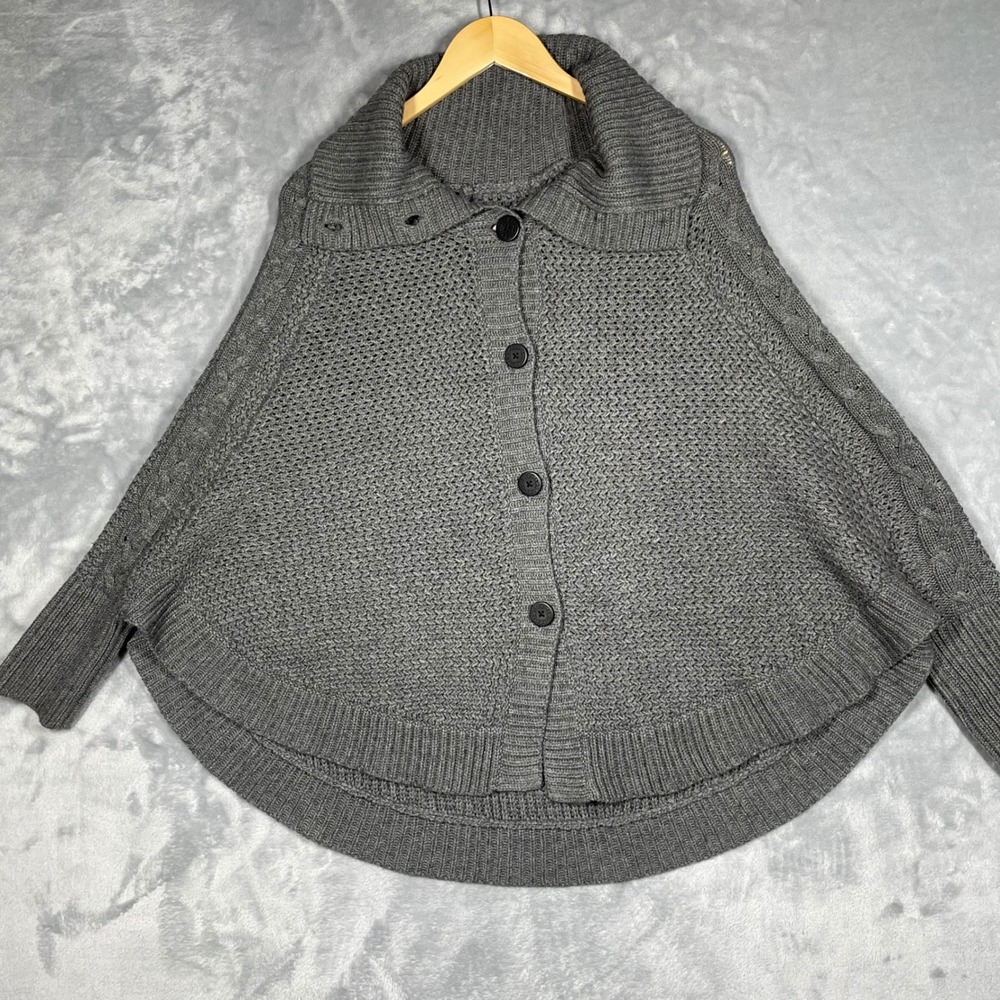 UGG Grey Knit Poncho Cape Sweater Button Front Shawl Collar Cable Knit